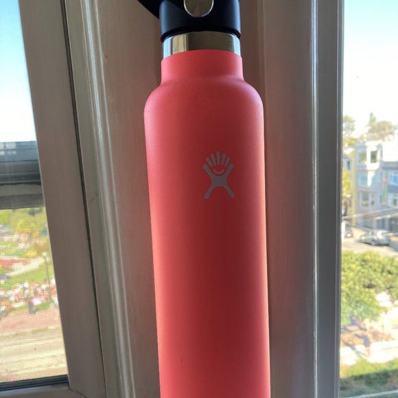 Hydro Flask Kitchen Hydroflask 24 Oz In Hot Pink Poshmark